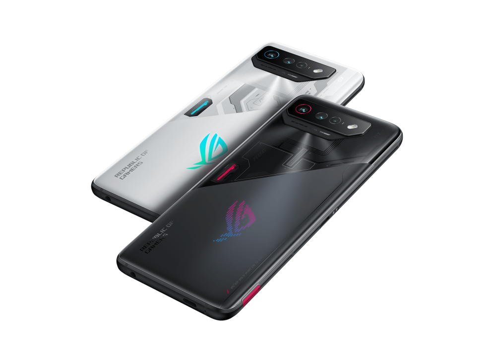 Asus ROG Phone 7 Black and White